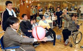 Kaoru Hasuike visits city facilities before starting work